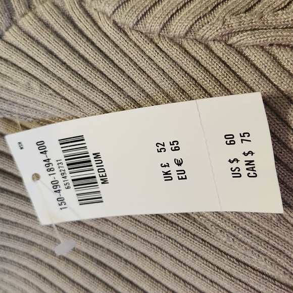 Sweater new brand ABERCOMBIE & FITCH Size M - Picture 7 of 8